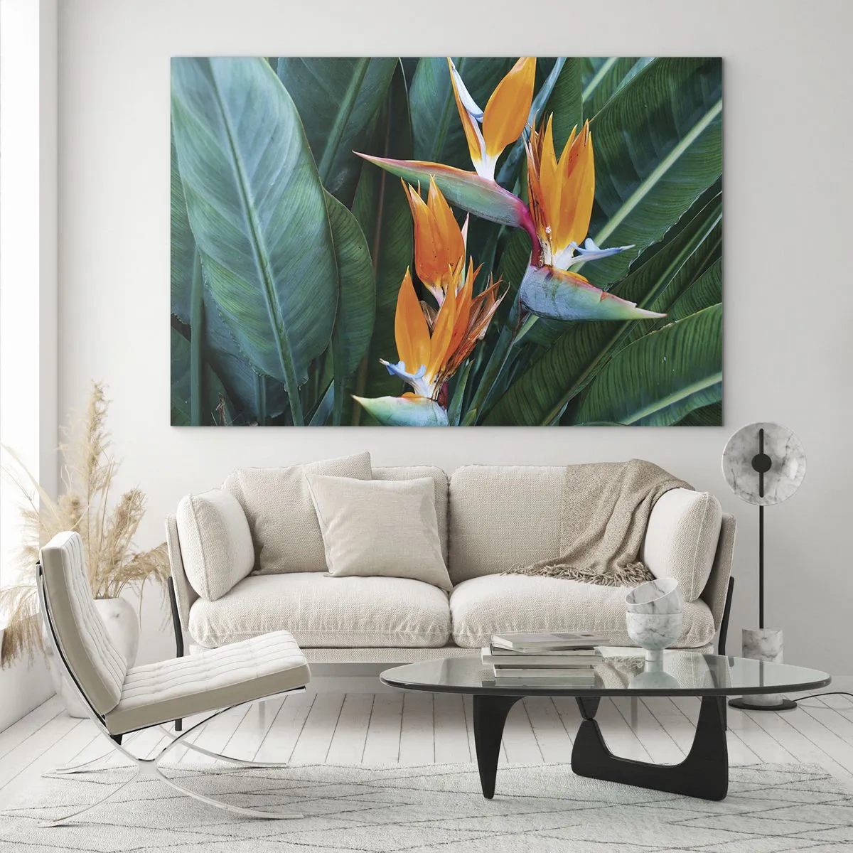 Cuadro sobre vidrio - Impresiones sobre Vidrio - Flores exóticas de strelitzia entre grandes hojas verdes. - 120x80cm - ¿Es una flor o es un pájaro? - Decoración de pared moderna para salón y dormitorio ARTTOR