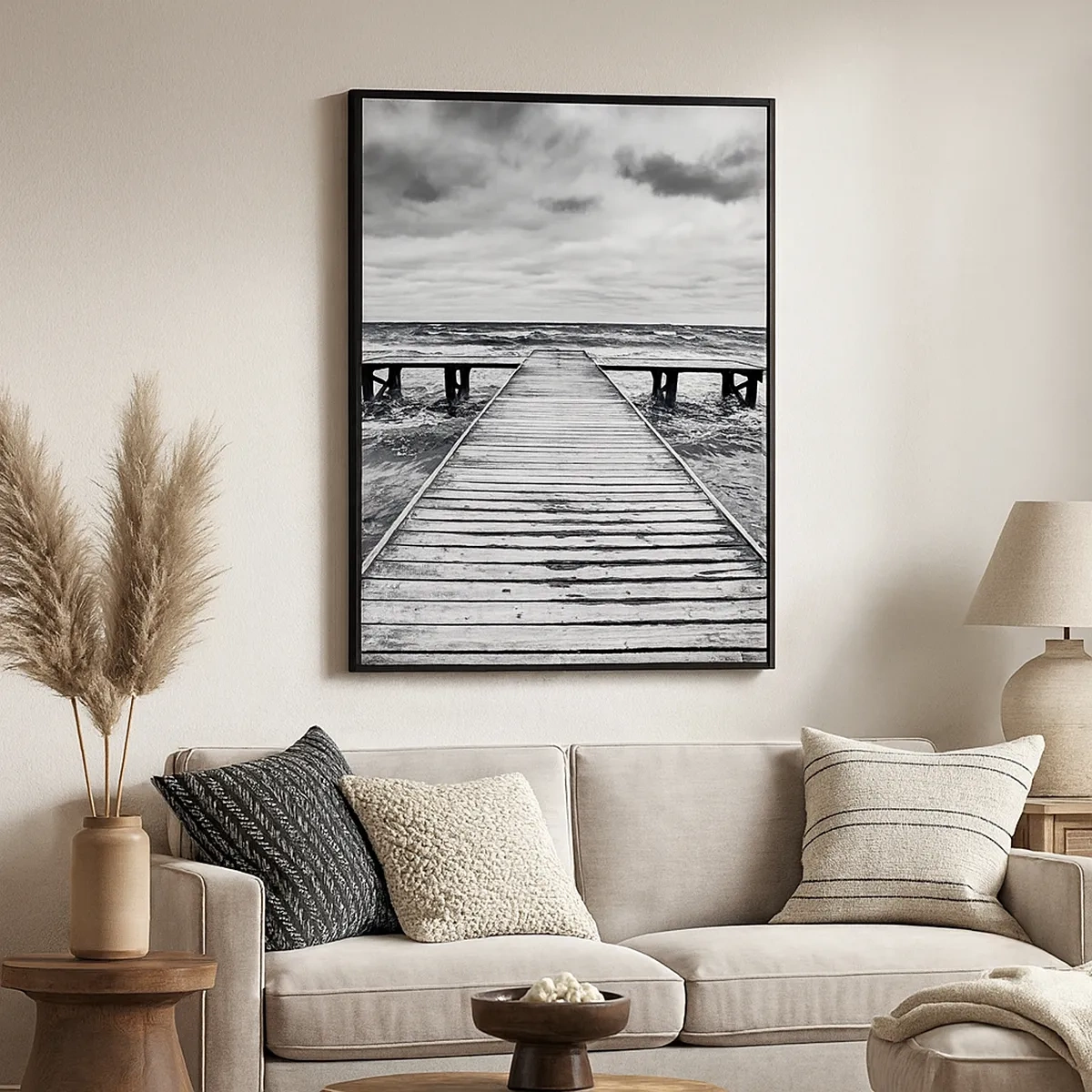 Cuadro sobre lienzo - Impresión de Imagen - Una vista en blanco y negro de un embarcadero de madera sobre un mar tempestuoso. - 50x70cm - Estoy esperando que sople el viento... - Decoración de pared moderna para salón y dormitorio ARTTOR