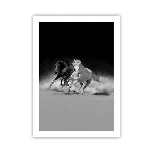 Póster - Caballos al galope contra un fondo monocromático - 50x70cm - El galope de la libertad - Decoración de pared moderna para salón y dormitorio ARTTOR