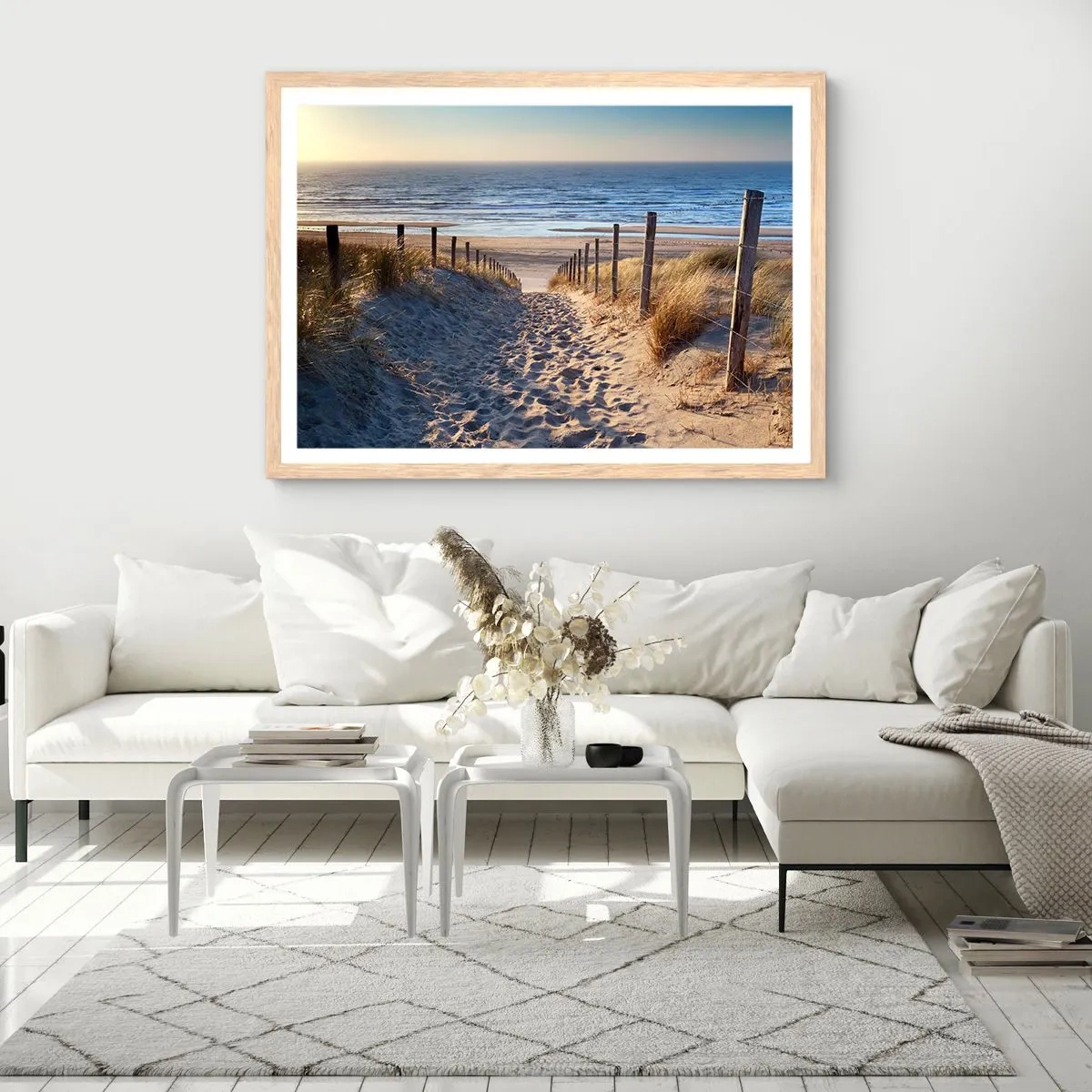 Póster en marco roble claro - El sonido del mar, el canto de los pájaros, una playa virgen entre las dunas... - 40x30 cm
