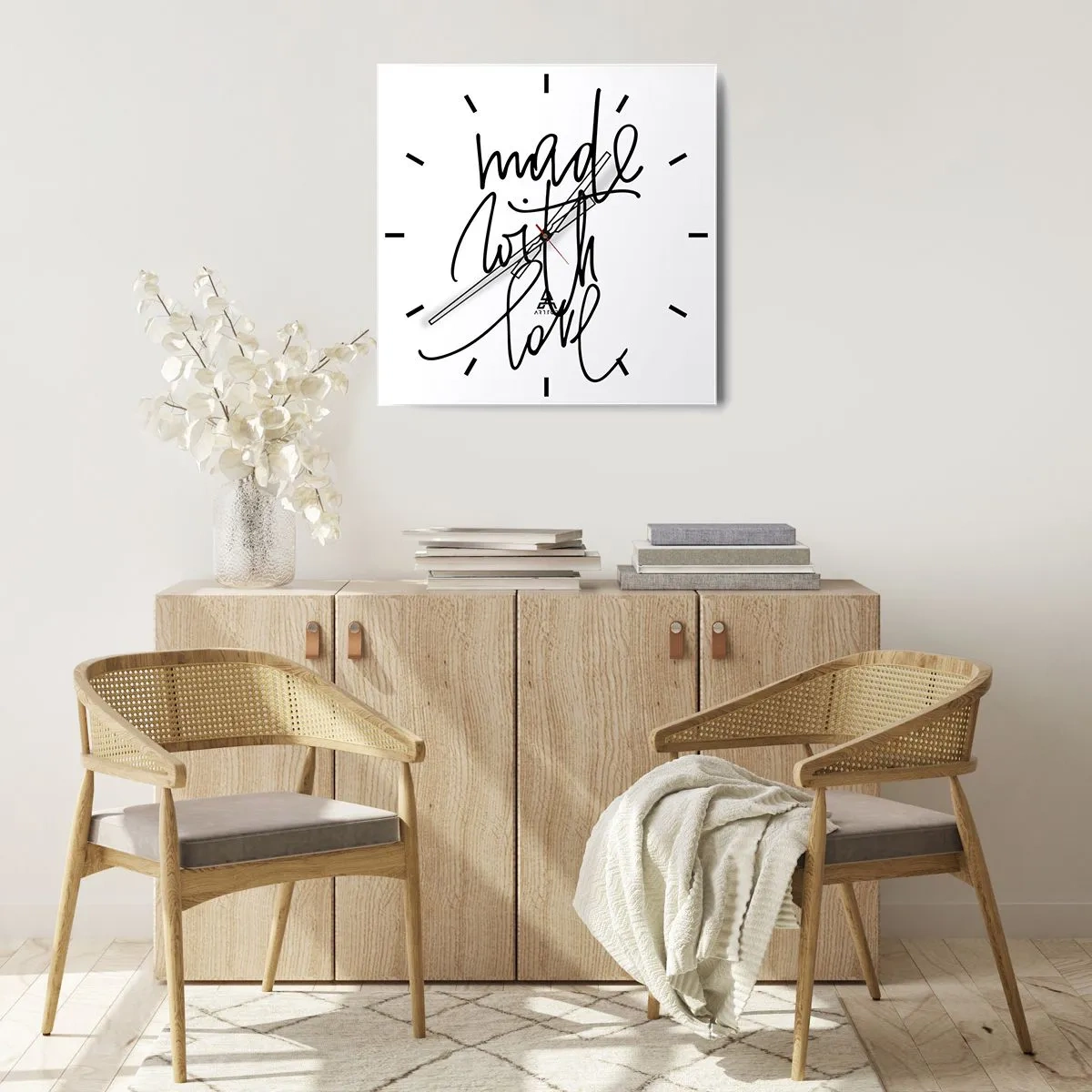 Reloj de pared - Reloj de vidrio - Inscripción negra "Hecho con amor" sobre fondo blanco. - 30x30cm - La mejor marca - Decoración de pared moderna para salón y dormitorio ARTTOR