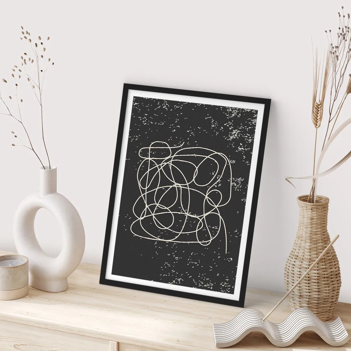 Póster en marco negro - Líneas caóticas sobre un fondo negro con puntos blancos. - 50x70cm - Pensamientos errantes - Decoración de pared moderna para salón y dormitorio ARTTOR