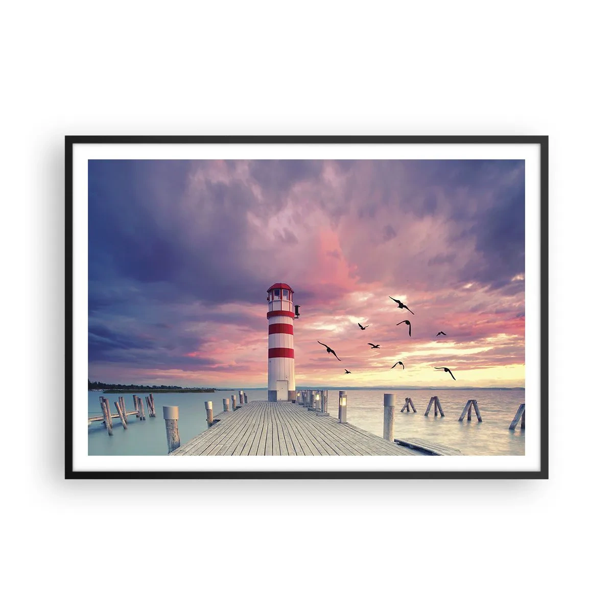 Póster en marco negro - Un faro en el muelle rodeado de una pintoresca puesta de sol. - 100x70cm - Hora de ir al puerto - Decoración de pared moderna para salón y dormitorio ARTTOR