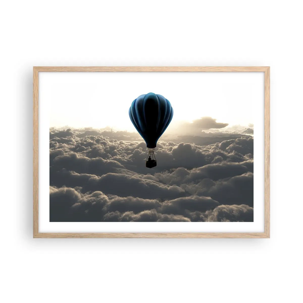 Póster en marco roble claro - Un viajero por encima de las nubes - 70x50 cm