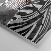 Esfera sin numeración, con rayas