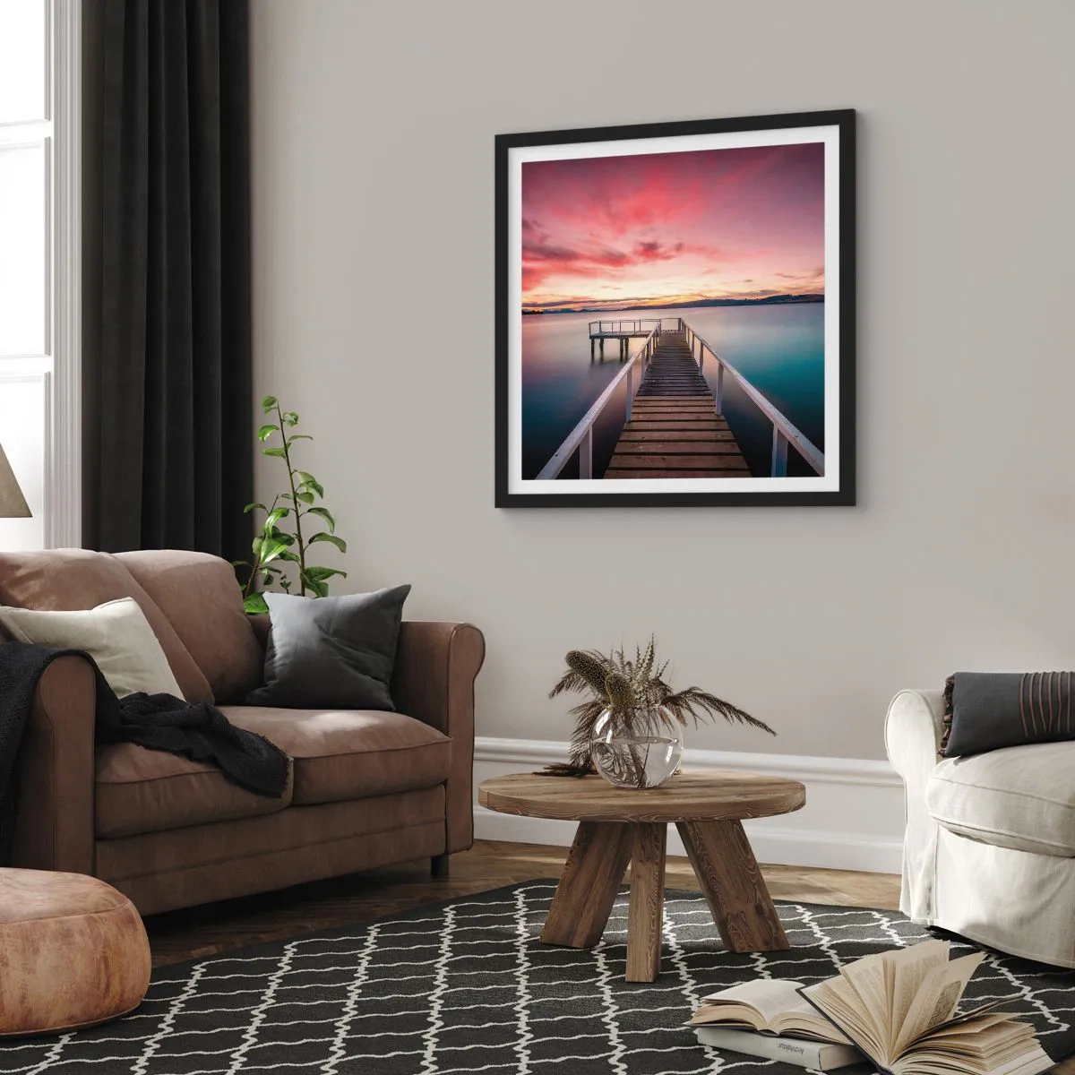 Póster en marco negro - La suave llama del atardecer - 30x30 cm