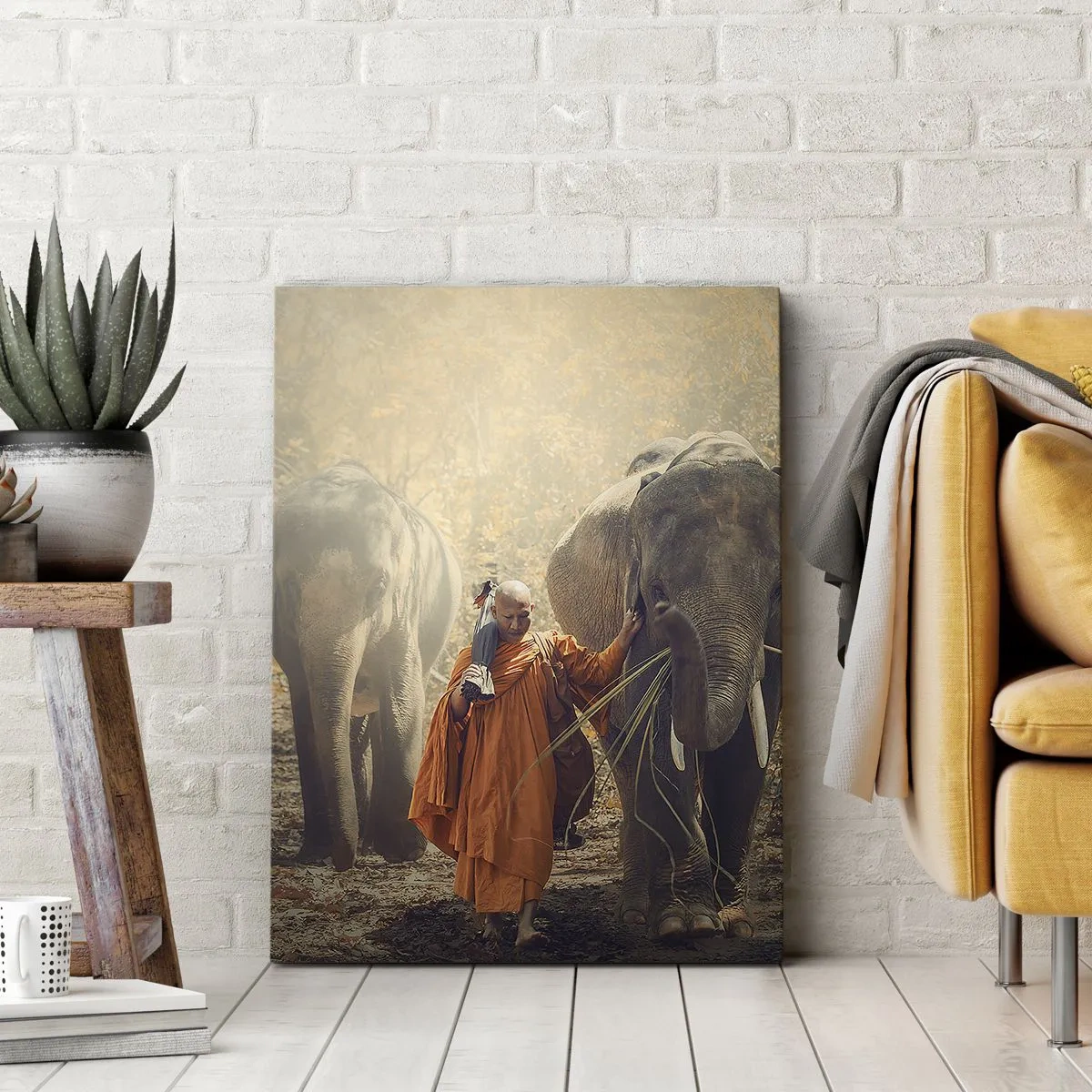 Cuadro sobre lienzo - Impresión de Imagen - Un monje con una túnica naranja guía un elefante en el bosque. - 80x120cm - Comprensión total - Decoración de pared moderna para salón y dormitorio ARTTOR