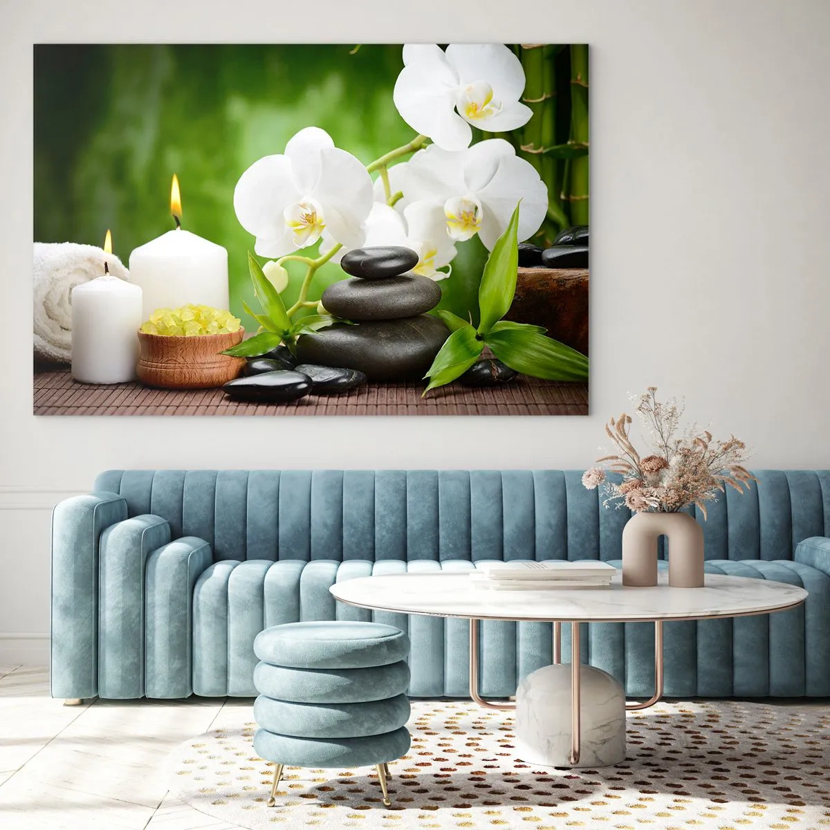 Cuadro sobre vidrio - Impresiones sobre Vidrio - Spa con orquídeas, piedras y velas sobre un fondo verde. - 120x80cm - Un toque fragante, floral y suave - Decoración de pared moderna para salón y dormitorio ARTTOR