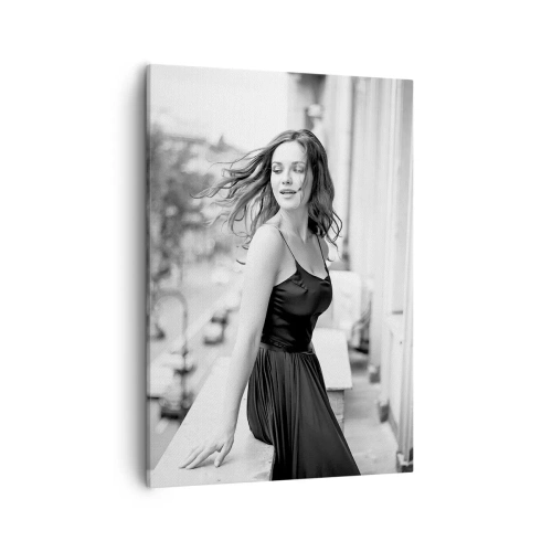 Cuadro sobre lienzo - Impresión de Imagen - Fotografía en blanco y negro de una mujer en un balcón. - 50x70cm - Ciertamente, parisina - Decoración de pared moderna para salón y dormitorio ARTTOR