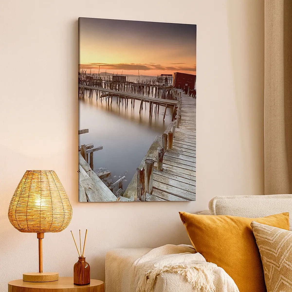 Cuadro sobre lienzo - Impresión de Imagen - Muelles de madera en aguas tranquilas al atardecer - 50x70cm - Auténtico, sublime - Decoración de pared moderna para salón y dormitorio ARTTOR