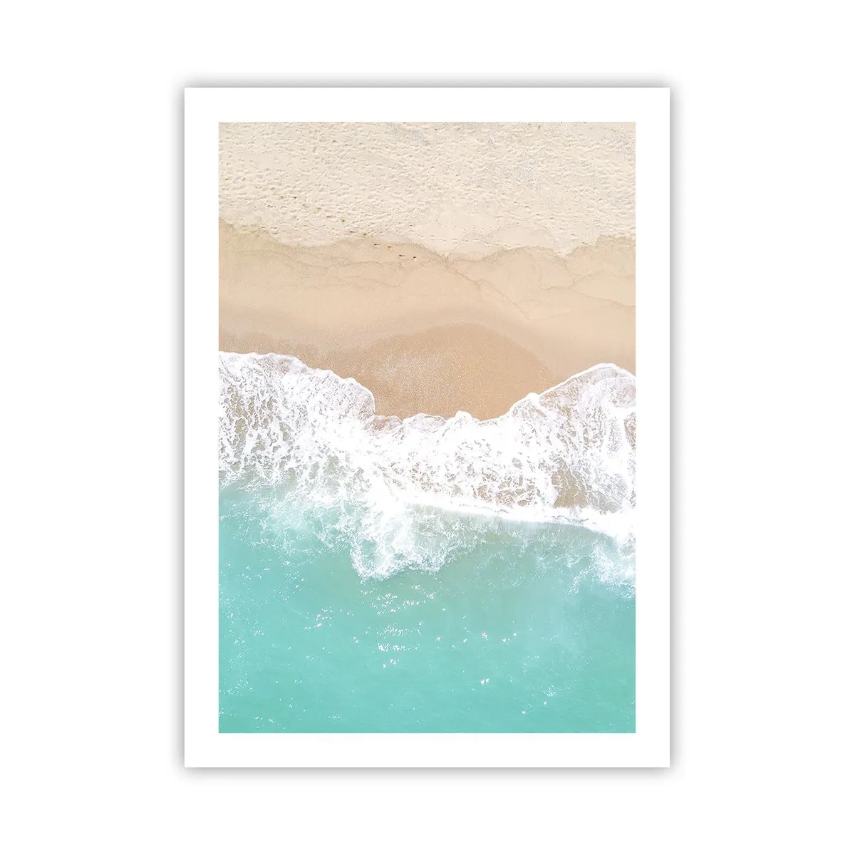 Póster - Una playa con vistas a las olas del mar y arena dorada. - 50x70cm - Un toque acariciador - Decoración de pared moderna para salón y dormitorio ARTTOR