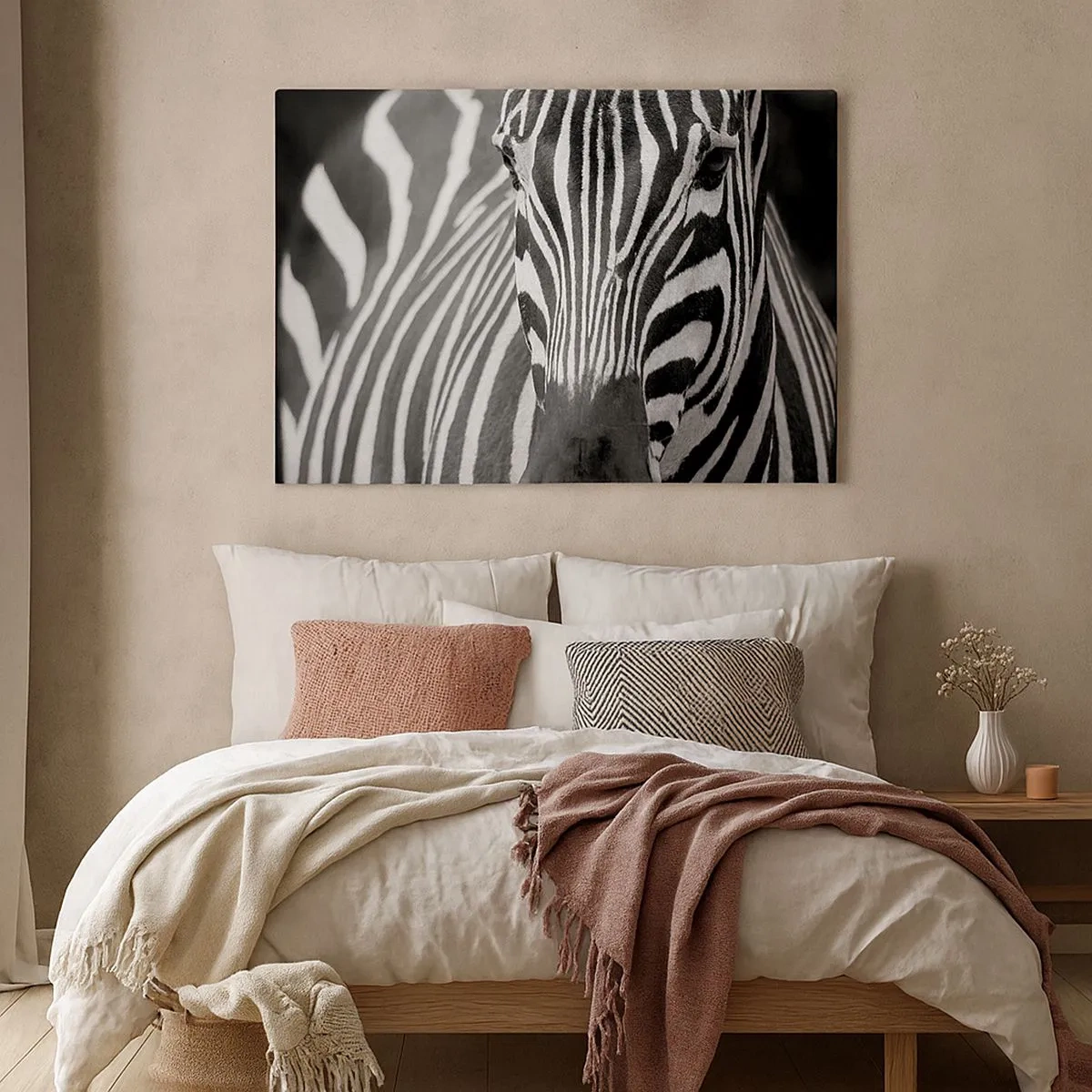 Cuadro sobre lienzo - Impresión de Imagen - Un primer plano en blanco y negro de una cebra con sus distintivas rayas. - 70x50cm - El mundo es blanco y negro - Decoración de pared moderna para salón y dormitorio ARTTOR