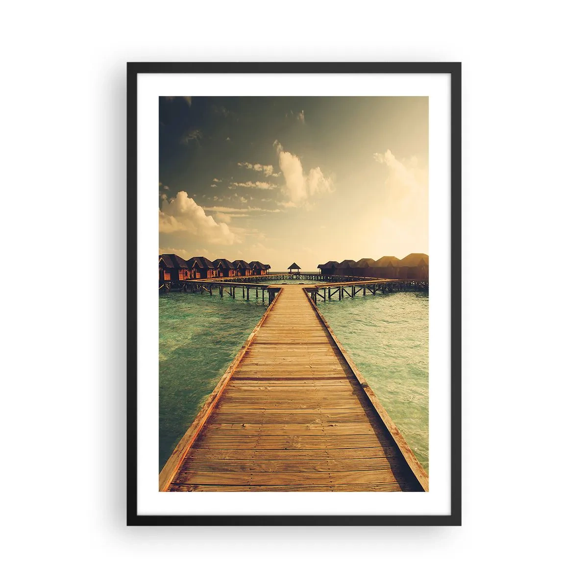 Póster en marco negro - Muelle de madera que conduce a las casas de agua al atardecer - 50x70cm - Una cálida invitación - Decoración de pared moderna para salón y dormitorio ARTTOR