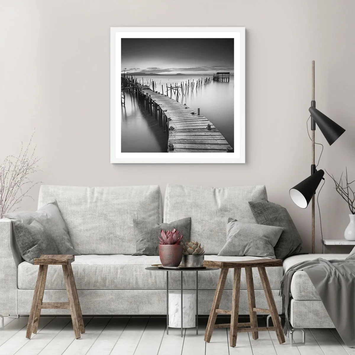 Póster en marco blanco - La calma de una orilla olvidada - 50x50 cm