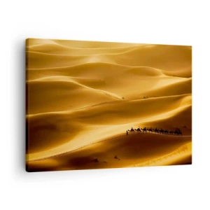Cuadro sobre lienzo - Impresión de Imagen - Una caravana de camellos vagando por las dunas doradas del desierto. - 70x50cm - Caravana sobre las olas del desierto - Decoración de pared moderna para salón y dormitorio ARTTOR