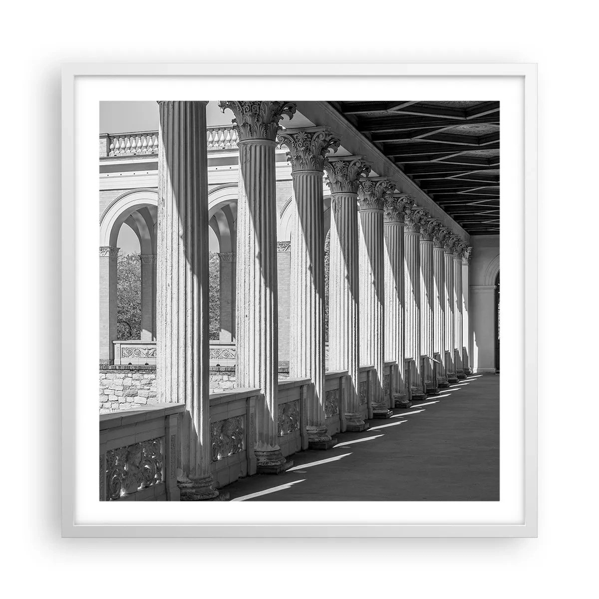 Póster en marco blanco - Galería soleada - 60x60 cm
