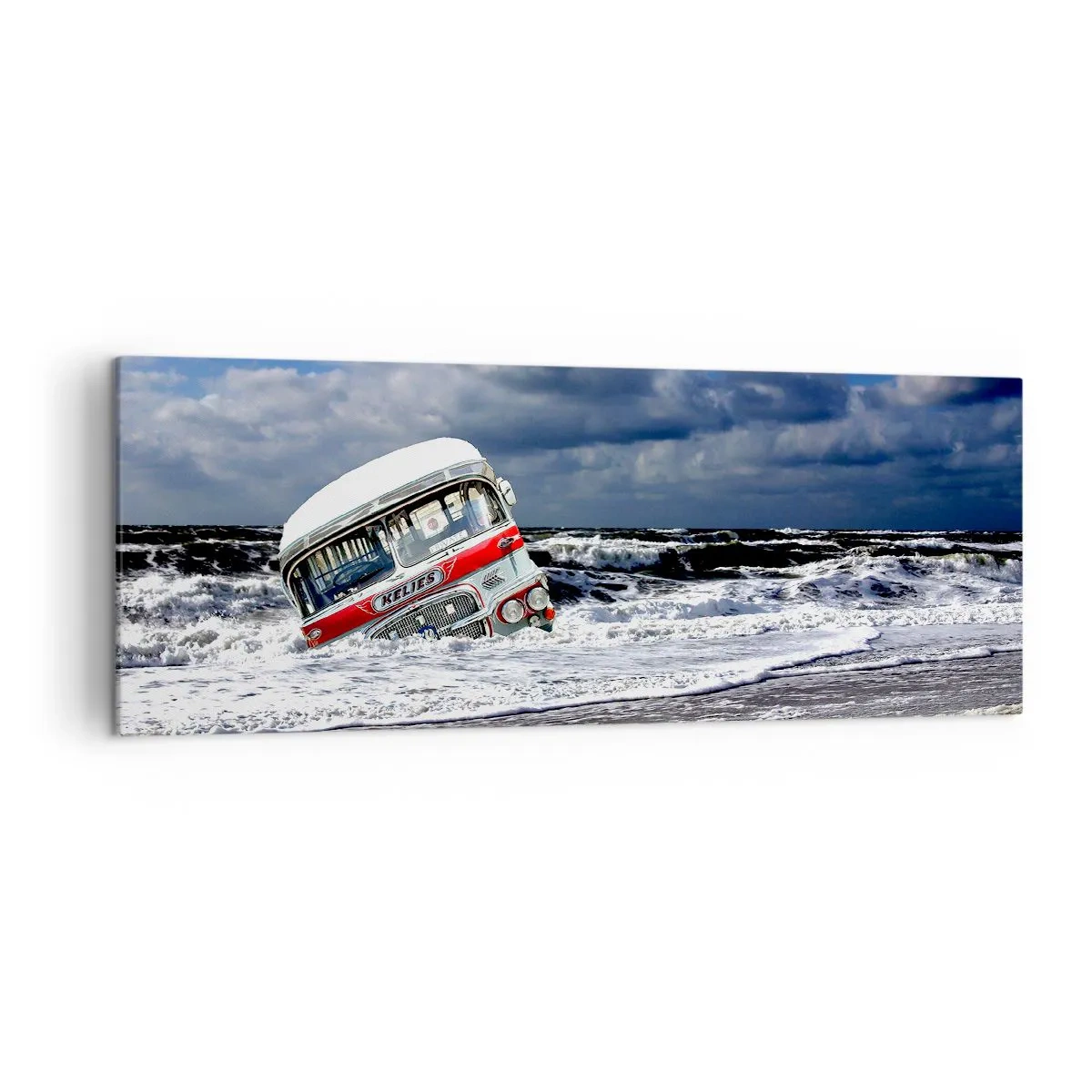 Cuadro sobre lienzo - Impresión de Imagen - Un autobús hundido en la playa en medio de olas y mares agitados - 140x50cm - ¿Y qué te sorprende? - Decoración de pared moderna para salón y dormitorio ARTTOR
