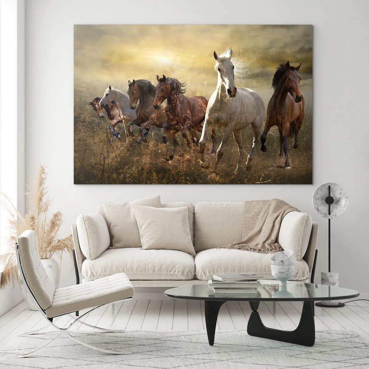 Cuadro sobre vidrio - Impresiones sobre Vidrio - Una manada de caballos galopando bajo los rayos del sol poniente. - 70x50cm - ¡Viva la libertad! - Decoración de pared moderna para salón y dormitorio ARTTOR