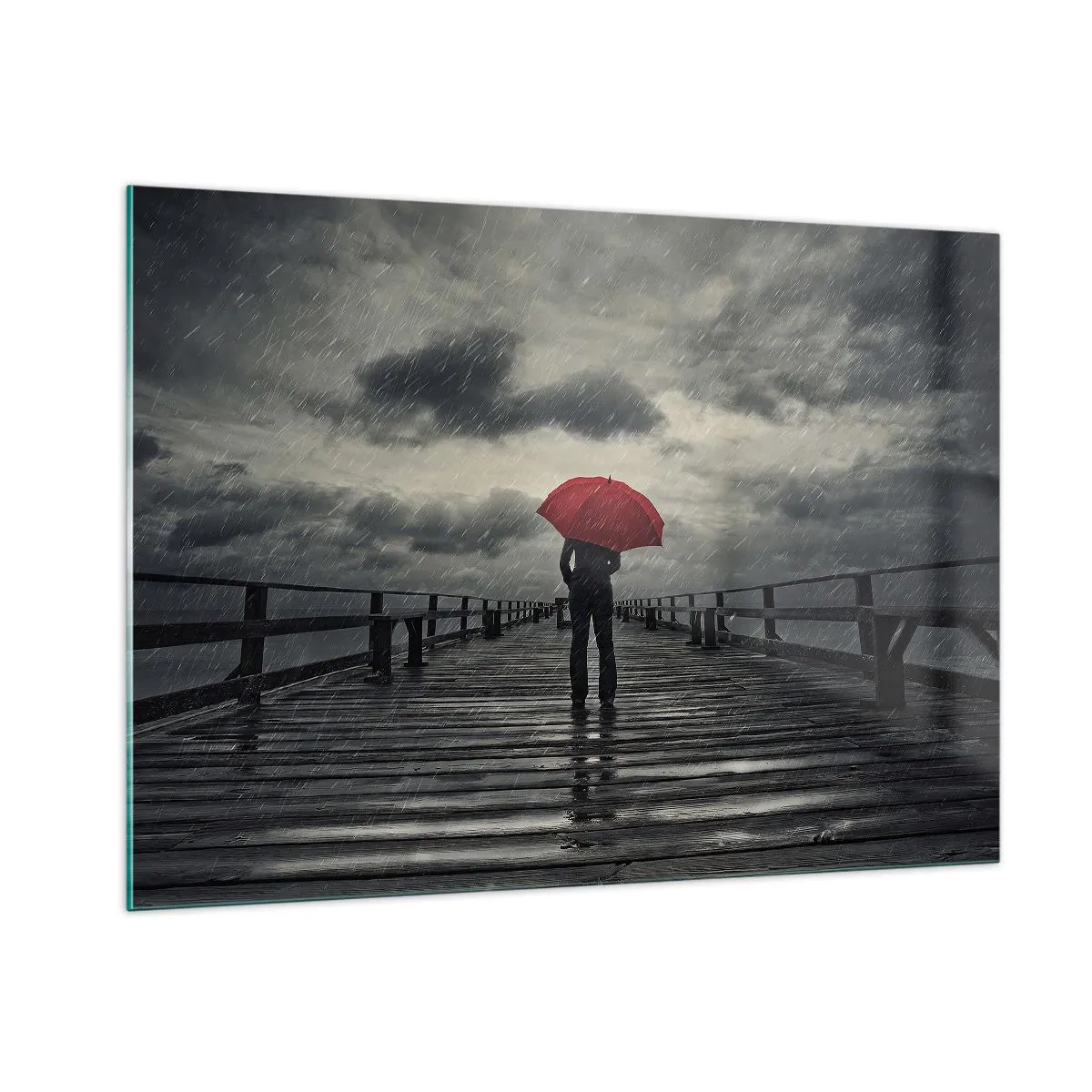 Cuadro sobre vidrio - Impresiones sobre Vidrio - Un hombre con un paraguas rojo en un muelle de madera bajo la lluvia. - 100x70cm - No importa que llueva - Decoración de pared moderna para salón y dormitorio ARTTOR