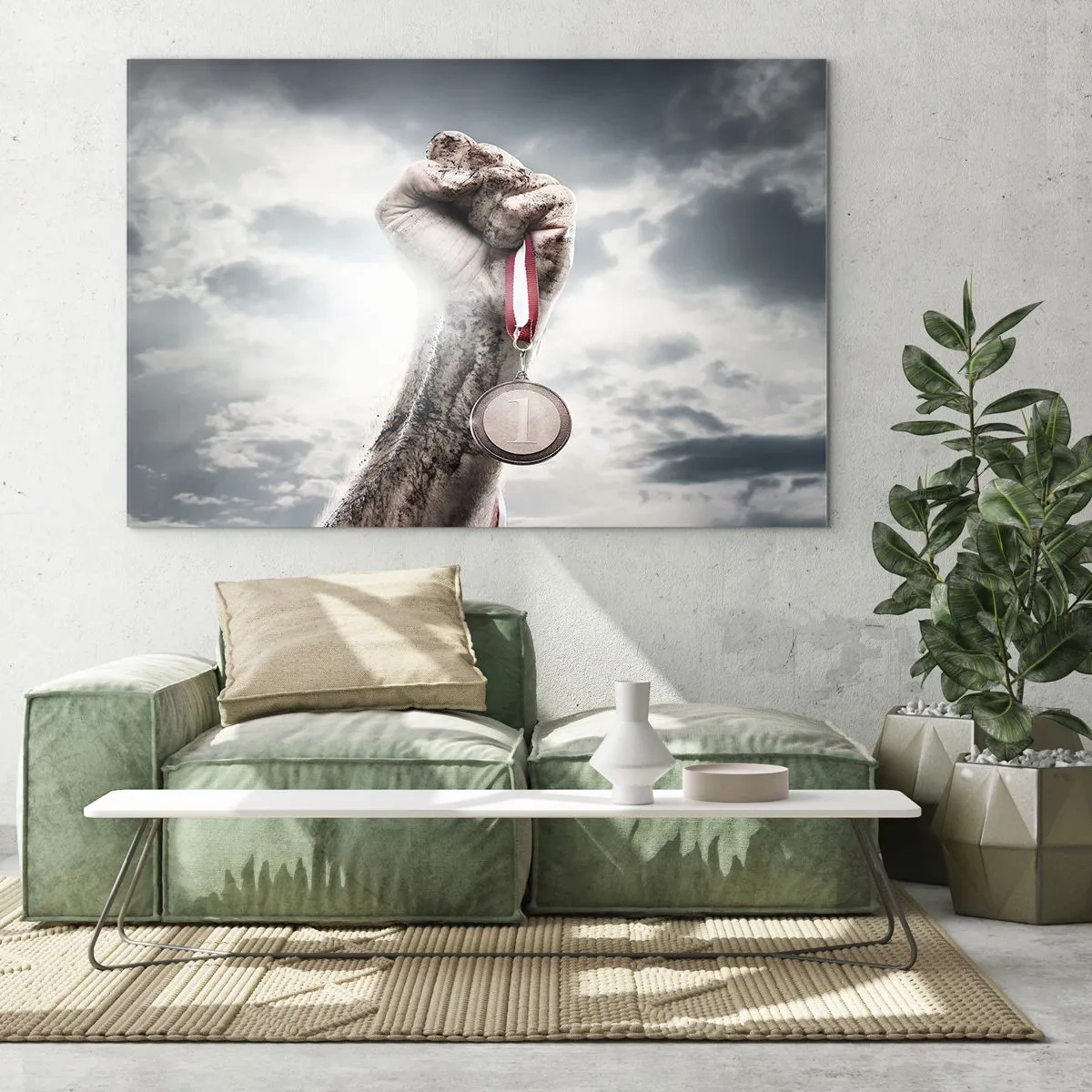 Cuadro sobre vidrio - Impresiones sobre Vidrio - Una mano sosteniendo una medalla sobre un fondo de nubes. - 70x50cm - Per aspera ad astra - Decoración de pared moderna para salón y dormitorio ARTTOR