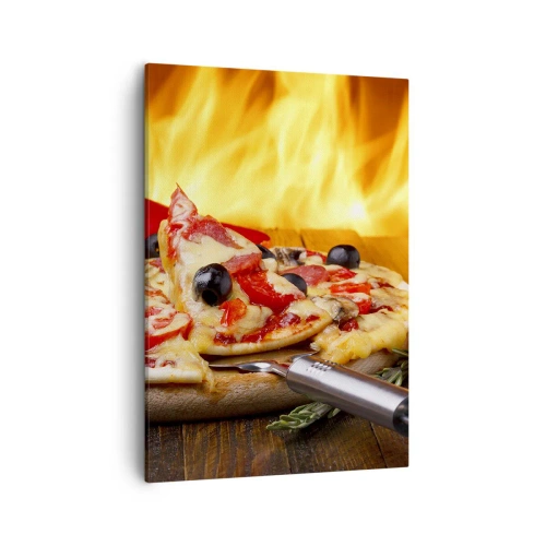 Cuadro sobre lienzo - Impresión de Imagen - Pizza con aceitunas, tomates y pimientos sobre un fondo de llamas - 50x70cm - Desde Italia con amor - Decoración de pared moderna para salón y dormitorio ARTTOR