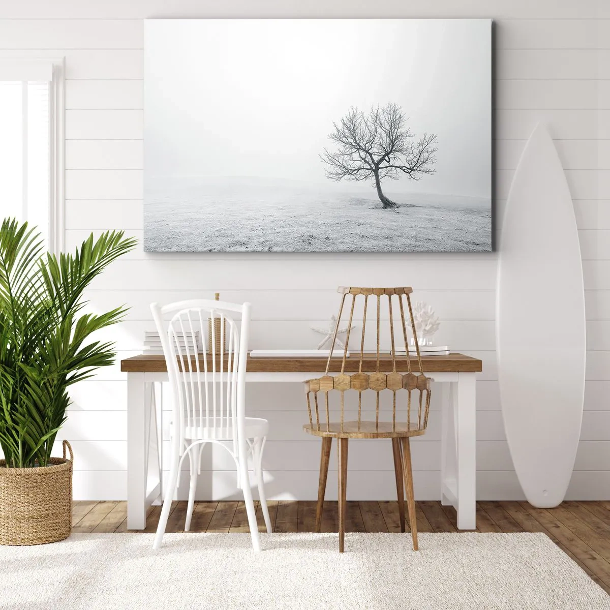 Cuadro sobre lienzo - Impresión de Imagen - Un árbol solitario en la niebla invernal en un campo vacío. - 70x50cm - Contra la nada - Decoración de pared moderna para salón y dormitorio ARTTOR