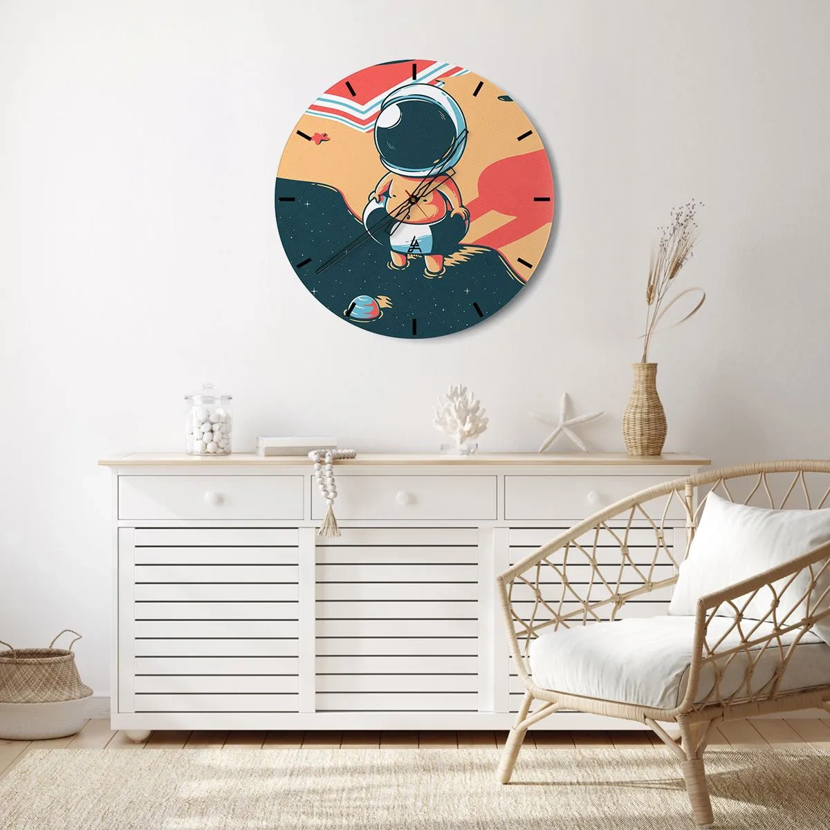 Reloj de pared - Reloj de vidrio - Astronauta sobre un fondo espacial en estilo retro - 30x30cm - Desde una perspectiva diferente - Decoración de pared moderna para salón, cocina y dormitorio ARTTOR