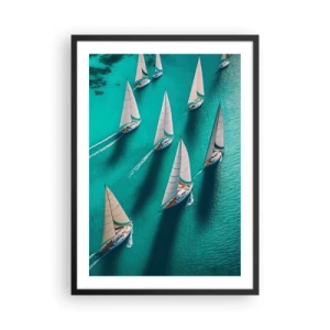 Póster en marco negro - Regata de vela en aguas turquesas - 50x70cm - En competición con el viento - Decoración de pared moderna para salón y dormitorio ARTTOR