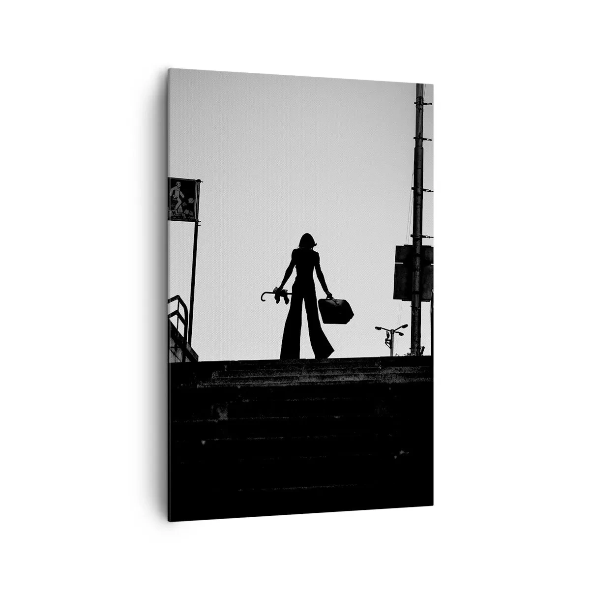 Cuadro sobre lienzo - Impresión de Imagen - Una figura de mujer en las escaleras en blanco y negro con una atmósfera dinámica. - 80x120cm - Paseo urbano - Decoración de pared moderna para salón y dormitorio ARTTOR