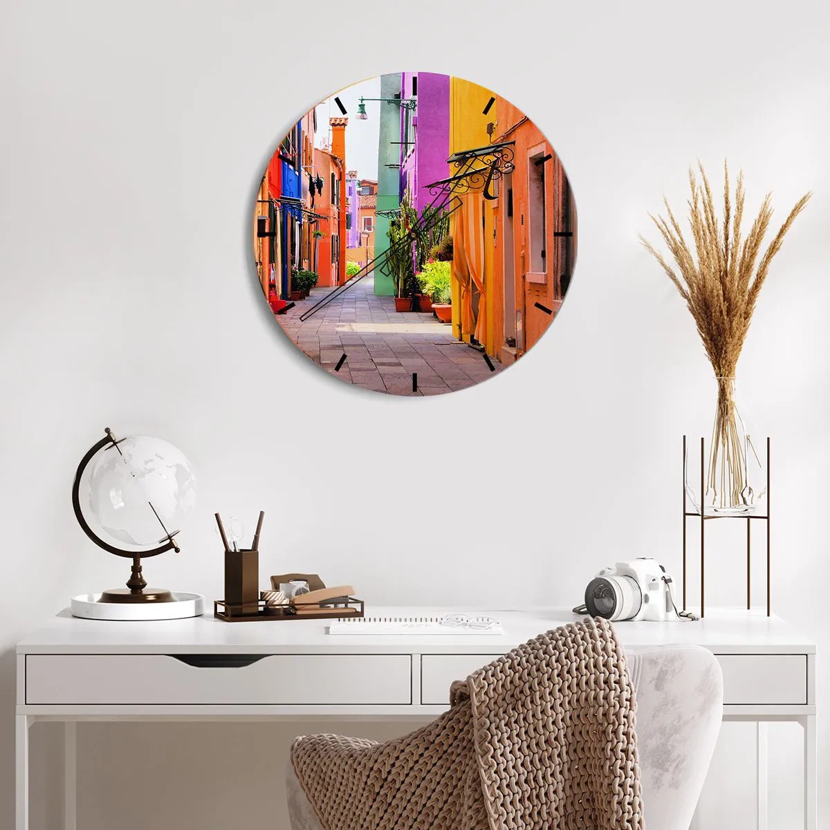 Reloj de pared - Reloj de vidrio - El callejón arco iris - 40x40 cm