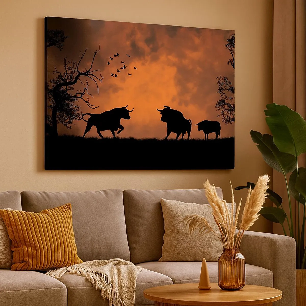 Cuadro sobre lienzo - Impresión de Imagen - Siluetas de toros contra un cielo naranja al atardecer - 70x50cm - Espectáculo dramático de la naturaleza - Decoración de pared moderna para salón y dormitorio ARTTOR