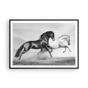 Póster en marco negro - Dos caballos al galope en una composición dinámica en blanco y negro - 100x70cm - Ángeles y demonios - Decoración de pared moderna para salón y dormitorio ARTTOR