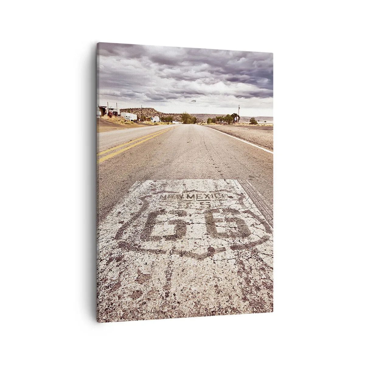 Cuadro sobre lienzo - Impresión de Imagen - Ruta 66 en un clima desértico con un cielo pintoresco - 50x70cm - Mother Road: una leyenda americana - Decoración de pared moderna para salón y dormitorio ARTTOR