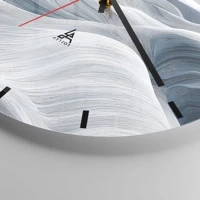 Esfera sin numeración, con rayas