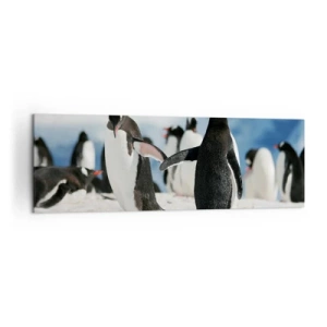 Cuadro sobre lienzo - Impresión de Imagen - Un grupo de pingüinos en la nieve en un paisaje antártico. - 160x50cm - Bailando en la nieve - Decoración de pared moderna para salón y dormitorio ARTTOR