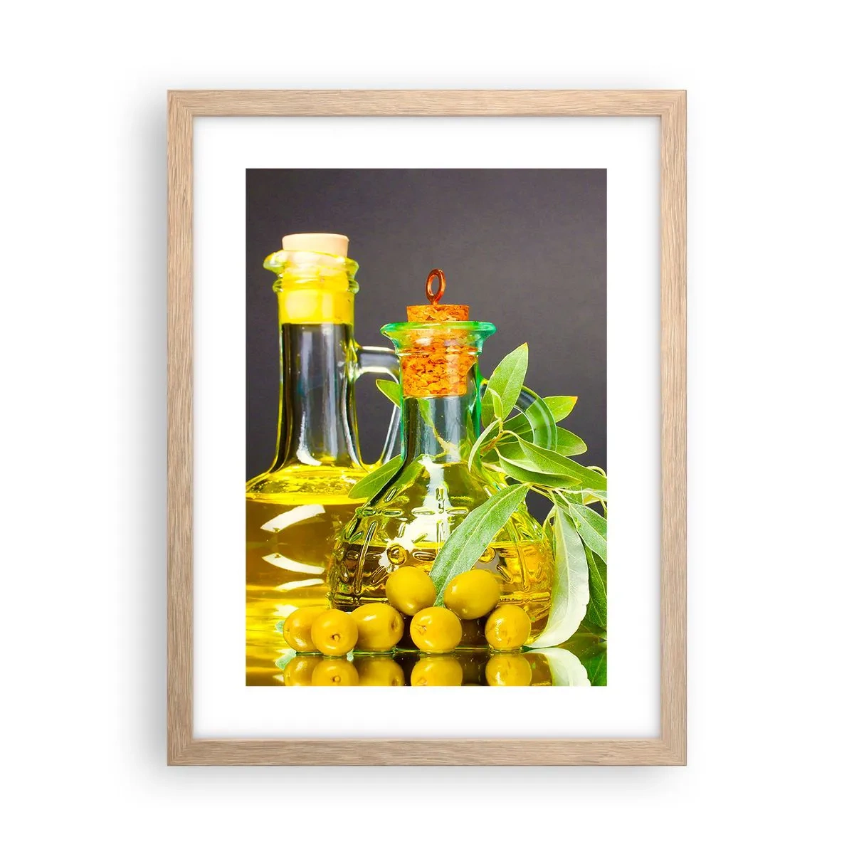 Póster en marco roble claro - Bodegón con aceitunas y aceite - 30x40 cm