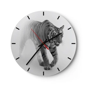 Reloj de pared - Reloj de vidrio - Tigre realista en estilo monocromático sobre fondo blanco. - 30x30cm - Siempre alerta entre la niebla - Decoración de pared moderna para salón, cocina y dormitorio ARTTOR
