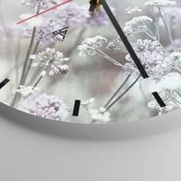 Esfera sin numeración, con rayas