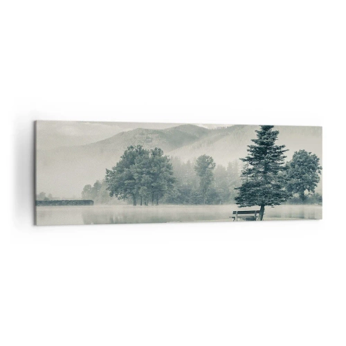 Cuadro sobre lienzo - Impresión de Imagen - Un pintoresco lago con un banco y niebla al fondo. - 160x50cm - El lago sigue durmiendo - Decoración de pared moderna para salón y dormitorio ARTTOR