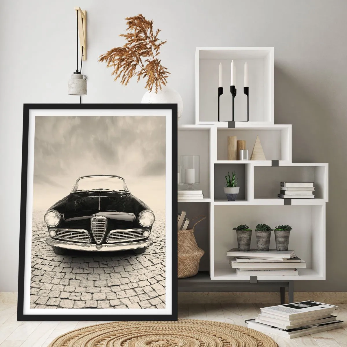 Póster en marco negro - El frente de un coche clásico en una calle adoquinada - 50x70cm - ¿Y cómo no quererme? - Decoración de pared moderna para salón y dormitorio ARTTOR