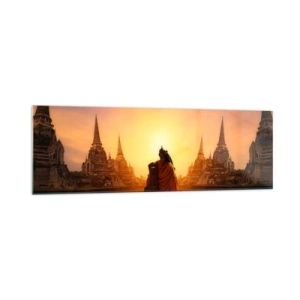 Cuadro sobre vidrio - Impresiones sobre Vidrio - Un monje entre los templos al atardecer. - 160x50cm - En paz por la eternidad - Decoración de pared moderna para salón y dormitorio ARTTOR