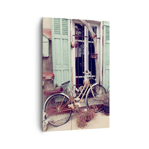 Cuadro sobre lienzo - Impresión de Imagen - Bicicletas antiguas frente a una puerta de madera con contraventanas en tonos pastel. - 80x120cm - La vida rural - Decoración de pared moderna para salón y dormitorio ARTTOR