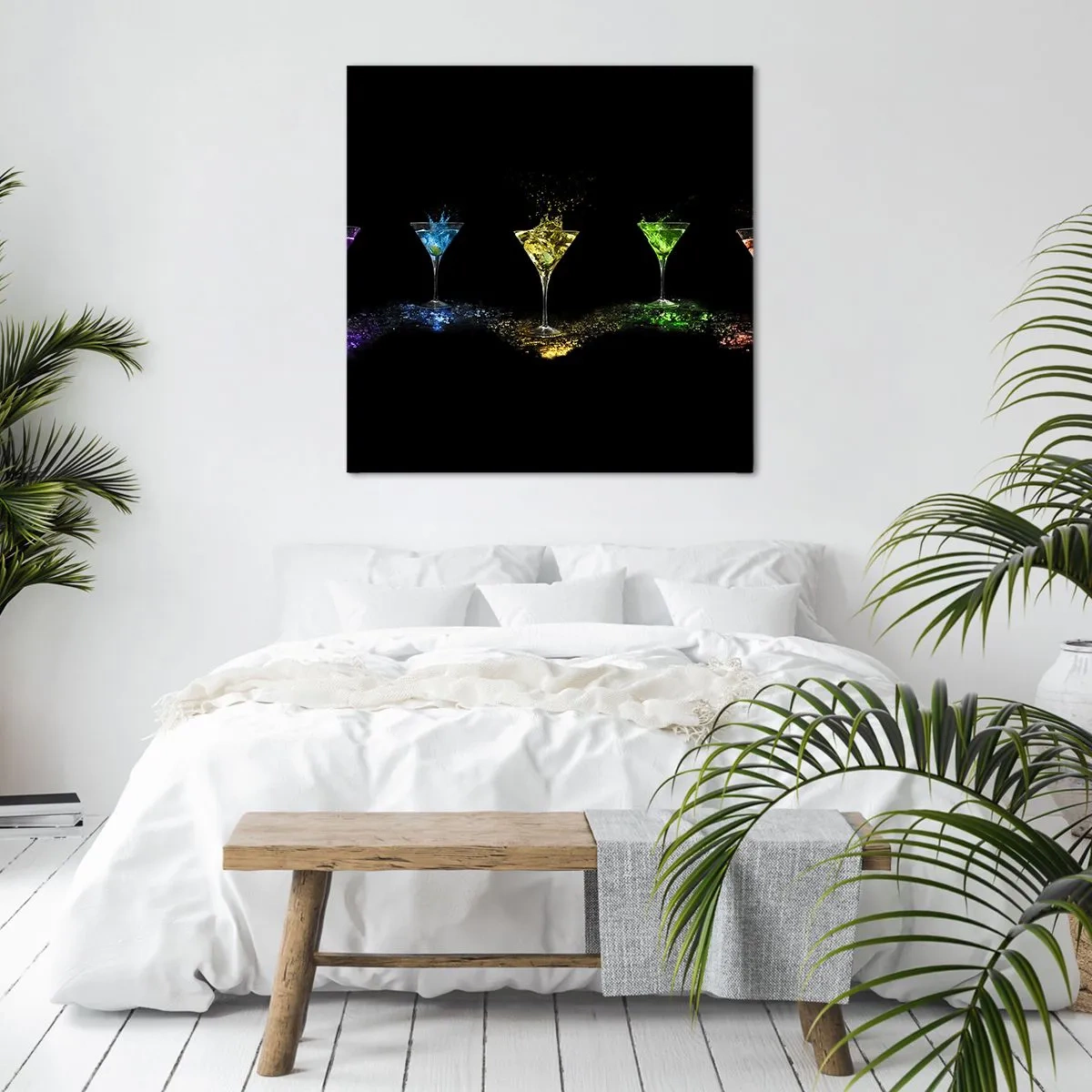 Cuadro sobre lienzo - Impresión de Imagen - Los colores de la alegría en una copa de cristal - 40x40 cm