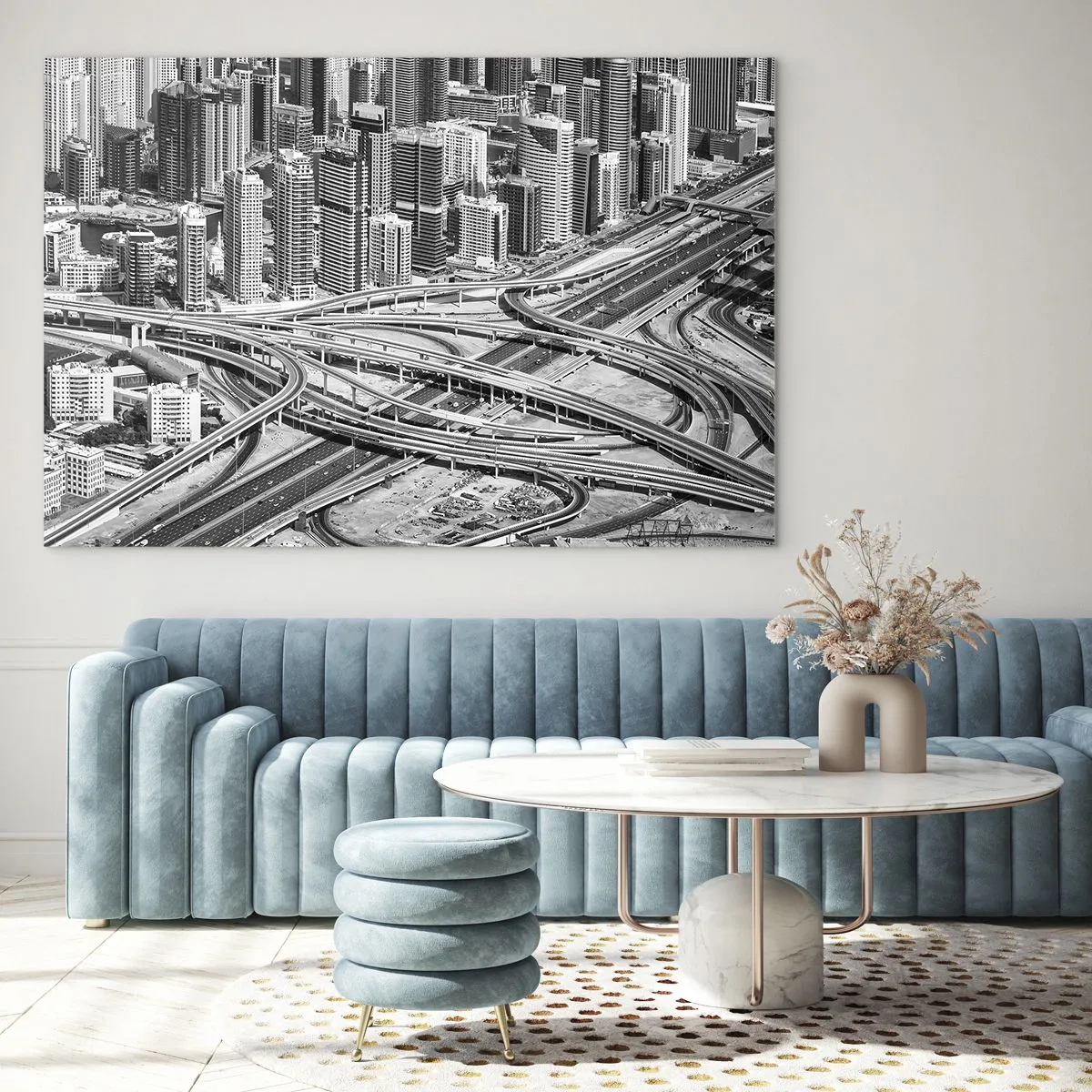Cuadro sobre vidrio - Impresiones sobre Vidrio - Panorama en blanco y negro de la ciudad con un cruce de autopistas - 70x50cm - Dubái: la ciudad imposible - Decoración de pared moderna para salón y dormitorio ARTTOR