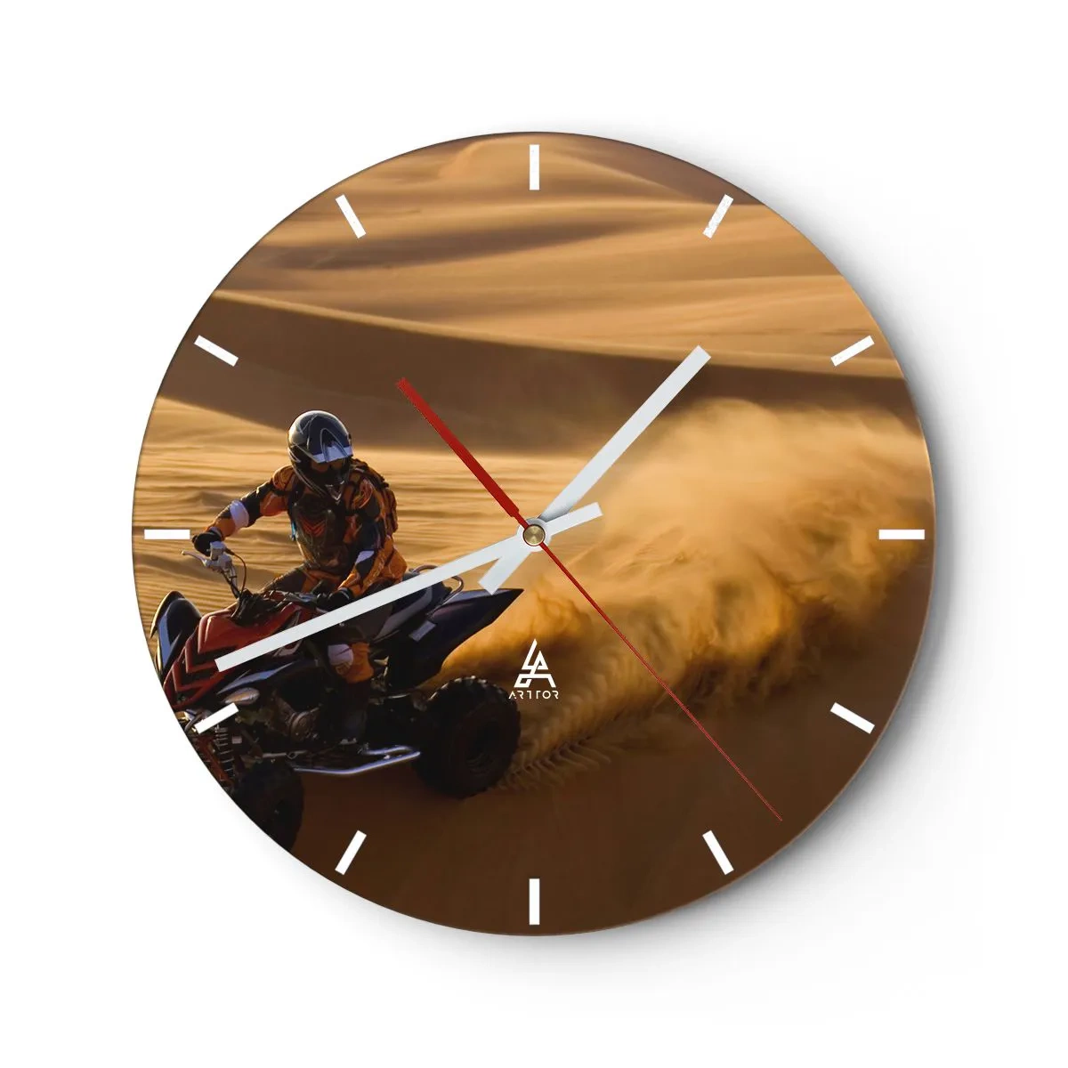 Reloj de pared - Reloj de vidrio - Quad en el desierto en acción - 30x30cm - Sobre las olas de la arena - Decoración de pared moderna para salón, cocina y dormitorio ARTTOR