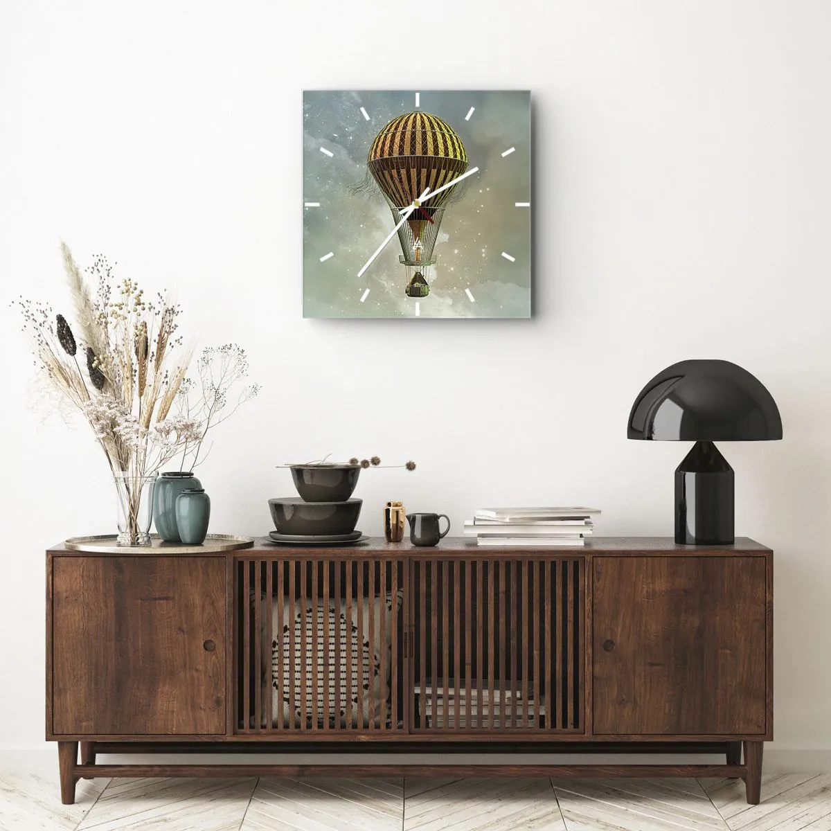 Reloj de pared - Reloj de vidrio - Un globo aerostático flotando entre las nubes. - 30x30cm - Vuelos pioneros - Decoración de pared moderna para salón y dormitorio ARTTOR