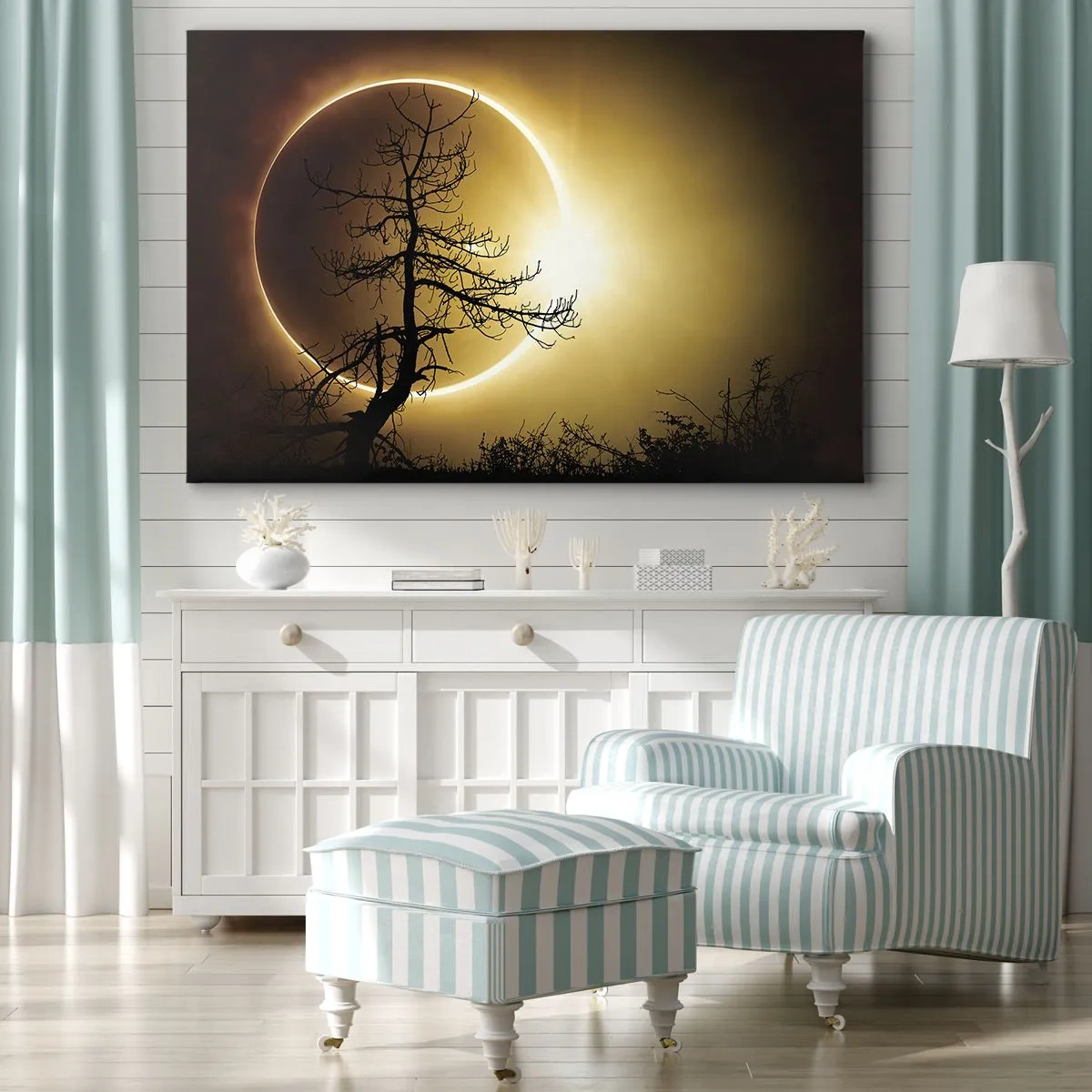 Cuadro sobre lienzo - Impresión de Imagen - Eclipse solar con una silueta de árbol en primer plano - 100x70cm - Eclipse total - Decoración de pared moderna para salón y dormitorio ARTTOR