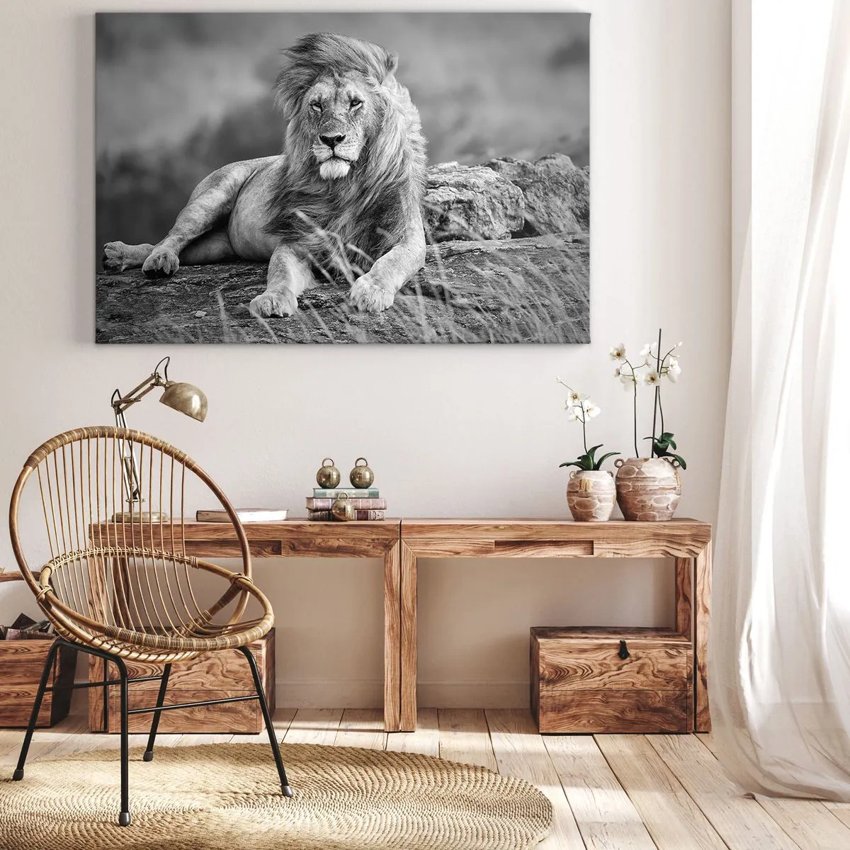Cuadro sobre lienzo - Impresión de Imagen - León descansando sobre una roca en estilo monocromático. - 70x50cm - La siesta real - Decoración de pared moderna para salón y dormitorio ARTTOR