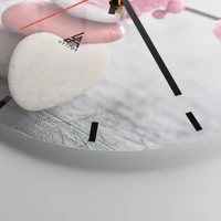 Esfera sin numeración, con rayas