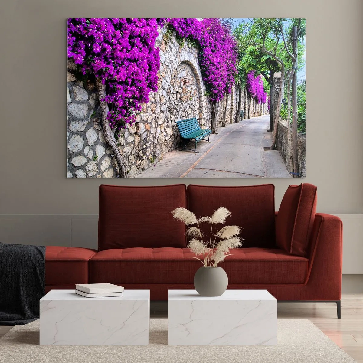 Cuadro sobre vidrio - Impresiones sobre Vidrio - Un muro de piedra con flores violetas y un banco a lo largo del camino. - 100x70cm - Punto de reunión - Decoración de pared moderna para salón y dormitorio ARTTOR